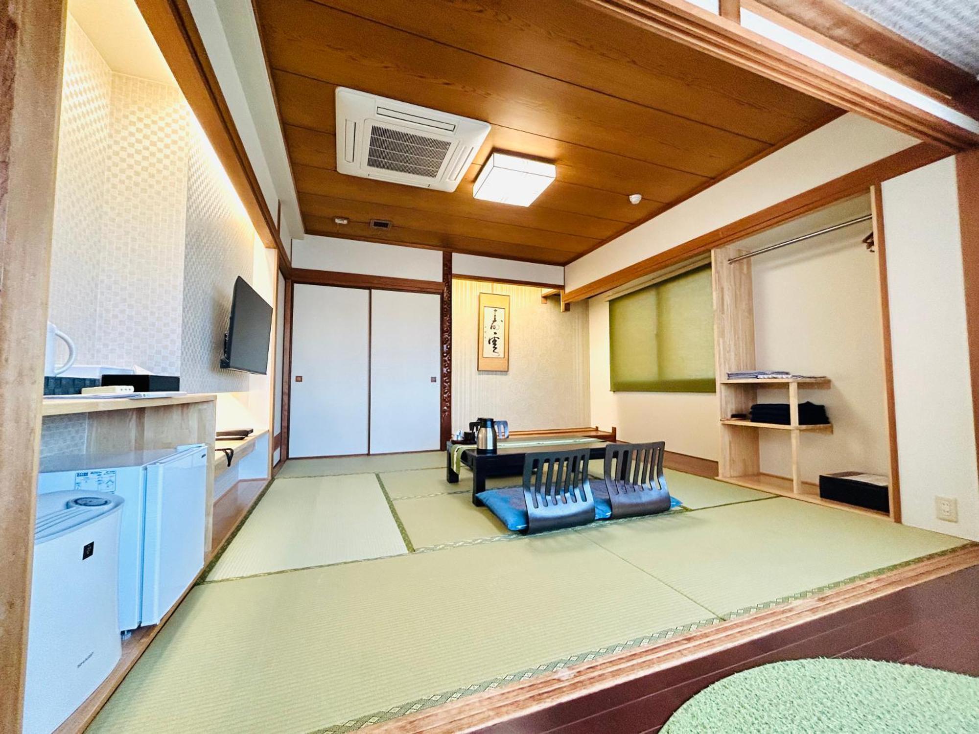 Takasago Ryokan